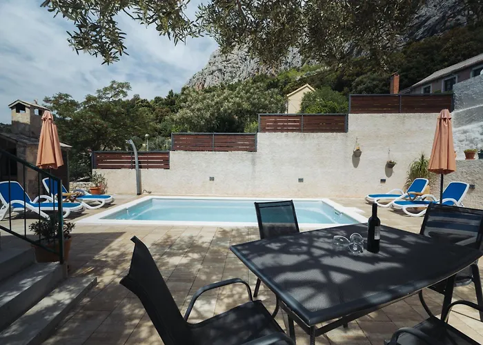 Apartman Laura On The First Floor Makarska